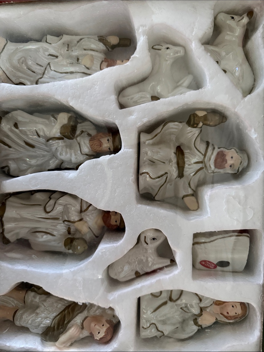 Porcelain Nativity Figurine Set - White and Gold
